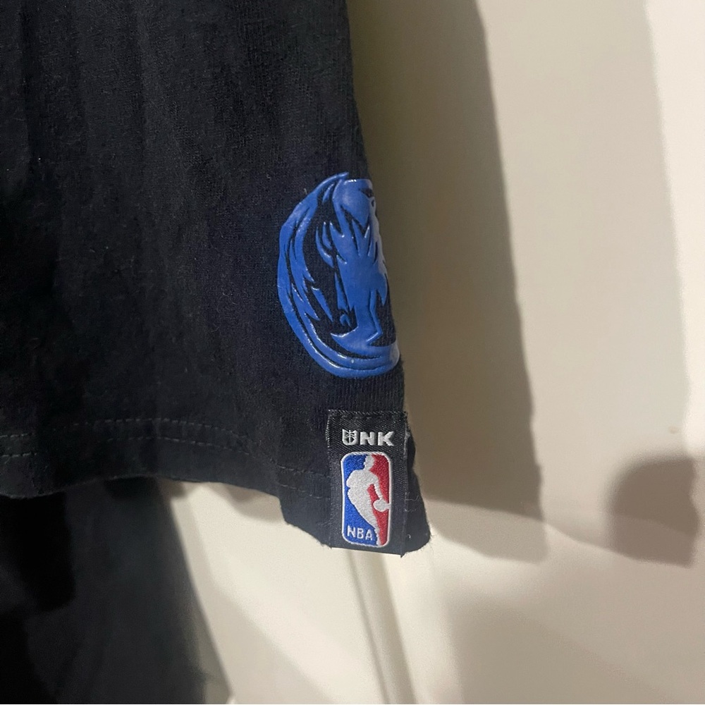 Unk nba Large Tshirt - Picture 7 of 8